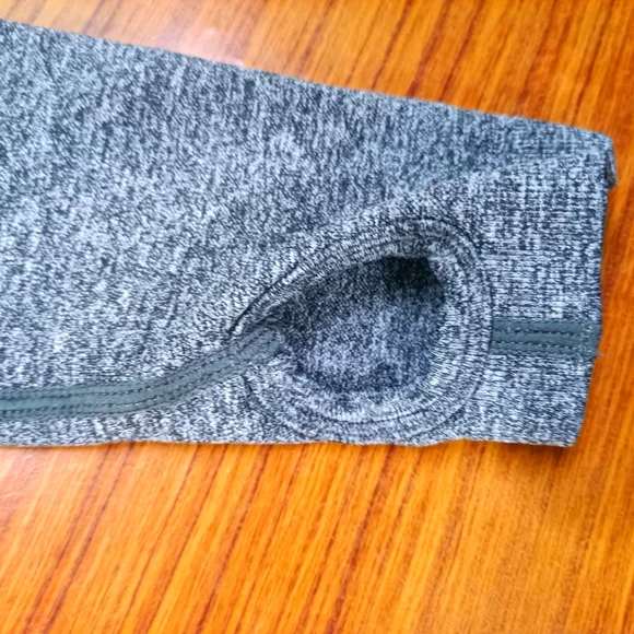 Echt Tops Echt Arise Scrunch Cropped Long Sleeve - Picture 3 of 6